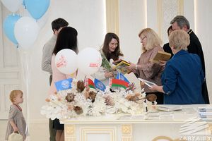 ���� ����