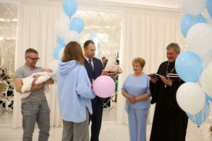 ���� ����