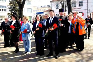 IV ������ ������������ ����� ����